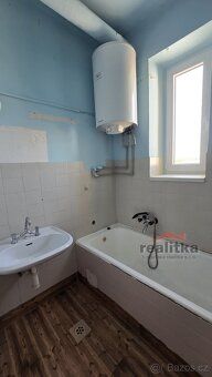Nabízíme pronájem velkého bytu 1+1, 60m2 v Opavě na ul. U Fo