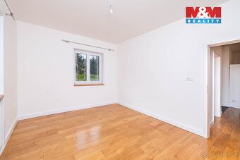 Prodej unikátní novostavby z roku 2025 s pozemkem 3938 m² a 
