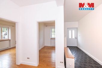 Prodej unikátní novostavby z roku 2025 s pozemkem 3938 m² a 