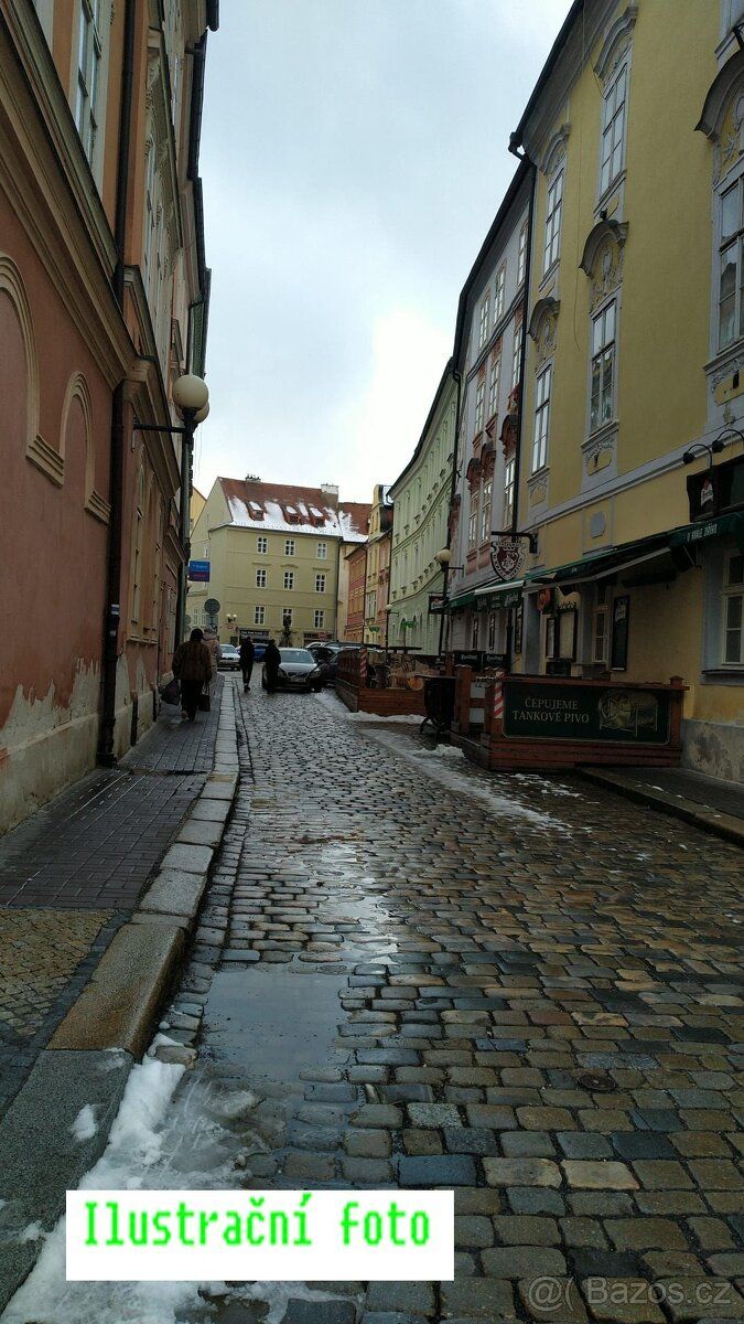 Na prodej nabízím podíl na domě v centru Chebu, na pěší zóně