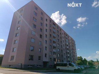 Nabízíme k pronájmu světlý byt o dispozici 2+1 a celkové vým