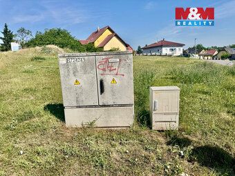 Prodej pozemku určeného k výstavbě rodinného domu v klidné č