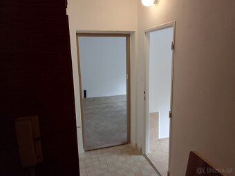 Nabízím k pronájmu byt 2+1 o výměře 56m2 v klidné lokalitě v