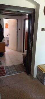 Uvažuji o prodeji menšího rod.domku(zást.plocha 65 m2) v atr