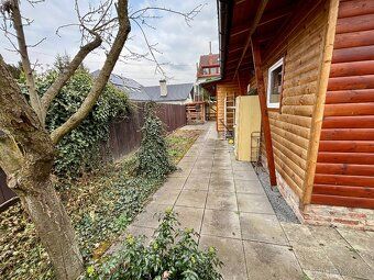 Nabízím pronájem rodinného domu 3kk, 50 m2 s dílnou 14 m2 a 