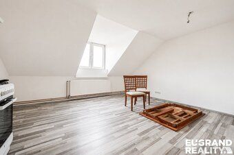 Ev.č. 06037 Ve výhradním zastoupení nabízíme k prodeji bytov