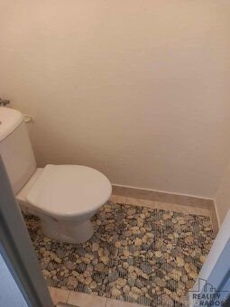 Nabízíme k pronájmu byt 1+1 s balkónem, ze kterého je krásný