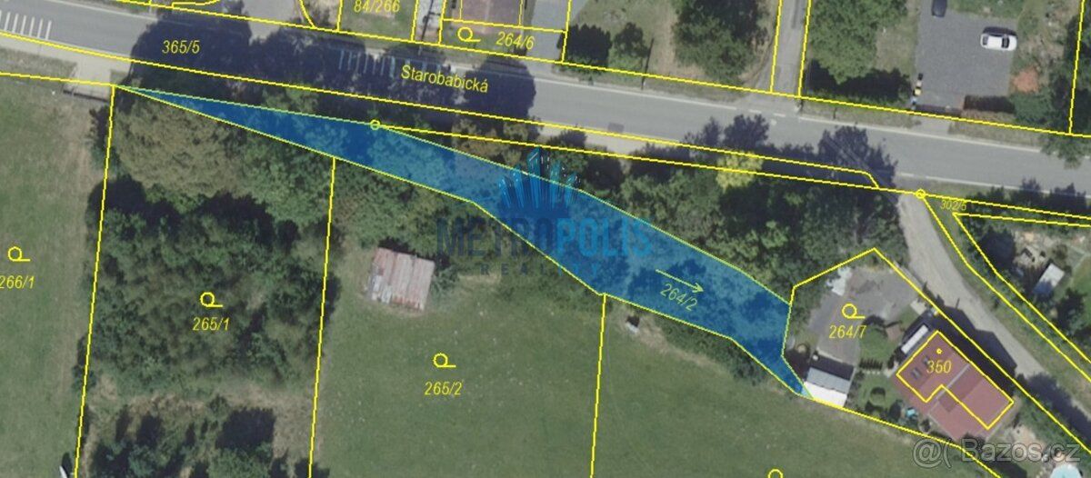 Nabízíme k prodeji pozemek o výměře 452 m² v obci Babice, na