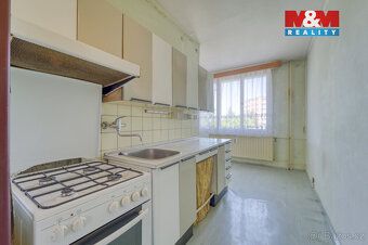 Nabízíme k prodeji prostorný byt 2+1 o celkové ploše 70,4 m²