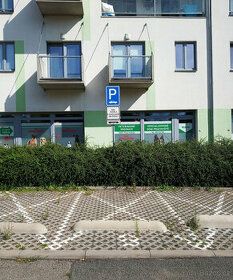 Výhradně nabízíme prodej vyhrazeného parkovacího stání v Brn