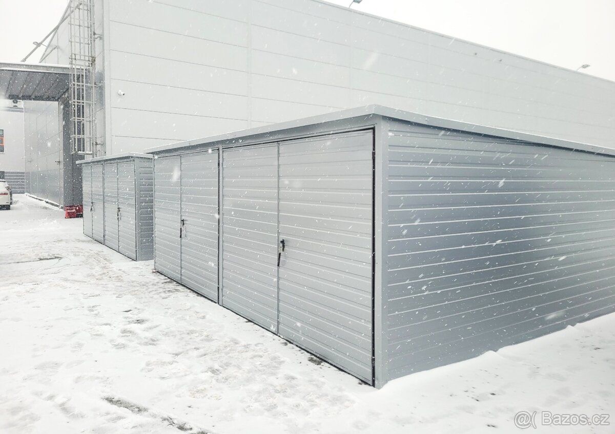 Parametry: Typ střechy-pultová střecha spád od vrat dozadu T
