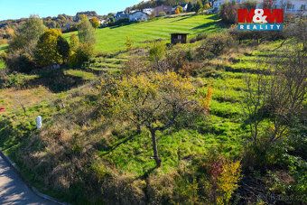 Nabízíme k prodeji pozemek určený k výstavbě o výměře 781 m²