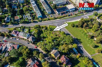 Nabízíme soubor pozemků o celkové výměře 2619 m2 v klidné čá