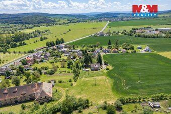 Nabízíme k prodeji atraktivní pozemek o rozloze 4041 m², ide