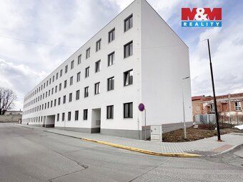 Nabízíme k prodeji výjimečný byt 1+kk o užitné ploše 36 m², 