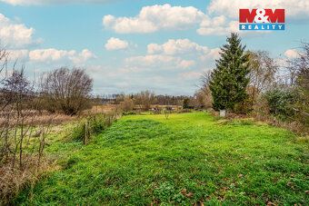 Nabízíme k prodeji pozemek k bydlení o výměře 1 047 m² v obc