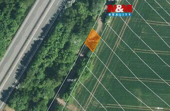 Prodej pozemku o výměře 60 m2 v katastru obce Drysice. Jedná