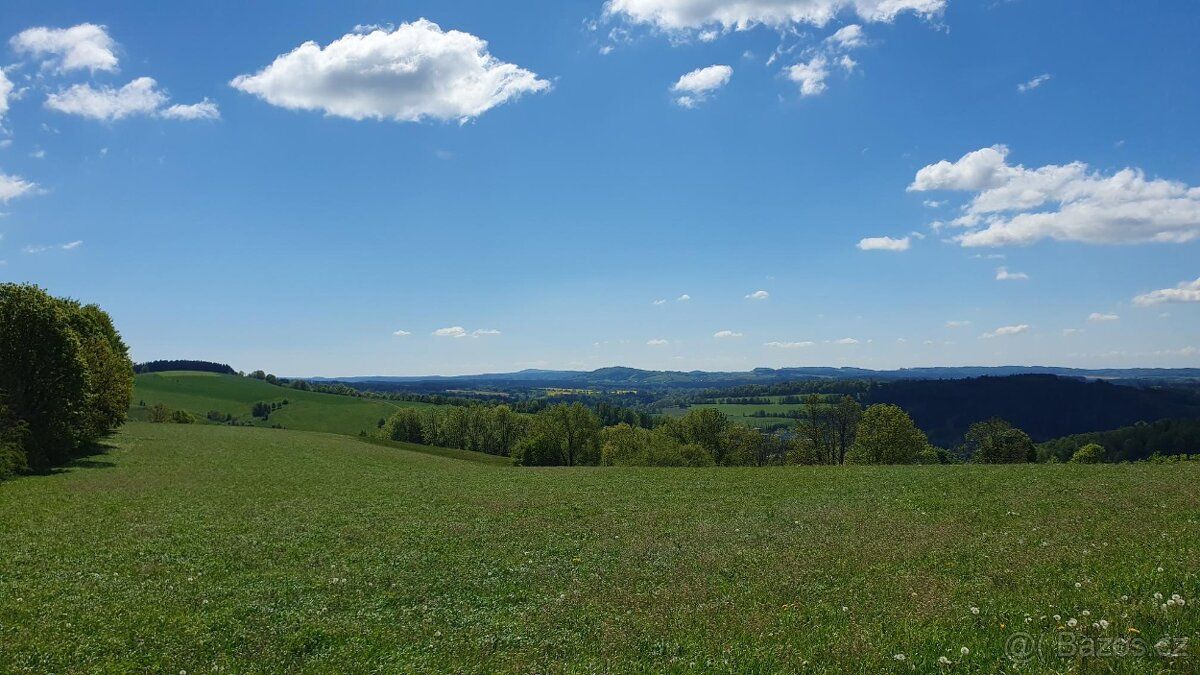 Zajímavý pozemek 2,4 ha navazující na stávající rezidenční v