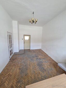 Nabízíme k pronájmu byt v Černovicích na Vysočině 2+1 a veli