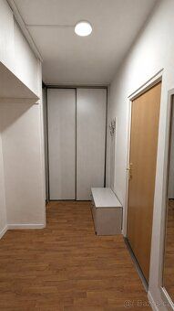 Nabízíme k prodeji prostorný byt 1+1 o výměře 48 m², situova