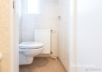 K dlouhodobému podnájmu Vám nabízíme krásný, světlý byt o di