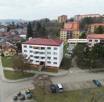 ​Nabízím k prodeji zrekonstruovaný a plně vybavený byt o dis
