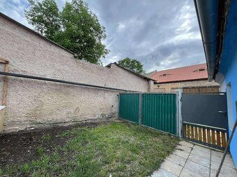 Nabízíme k pronájmu domeček 3 kk v obci Slatina pod Hazmburk