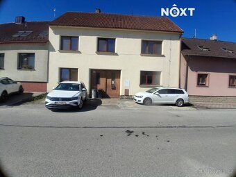 Pronájem prostorného bytu 1+kk se samostatným vstupem a možn