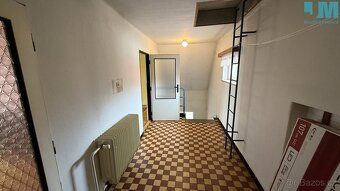 Ev.č. 01901 Rád Vám zprostředkuji prodej domu s garáží a vel