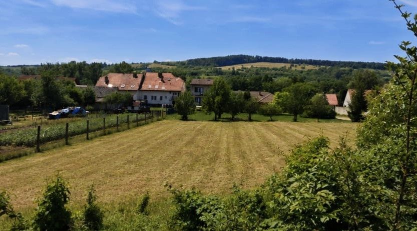 Hledáte místo pro svůj vysněný domov v klidném prostředí pří