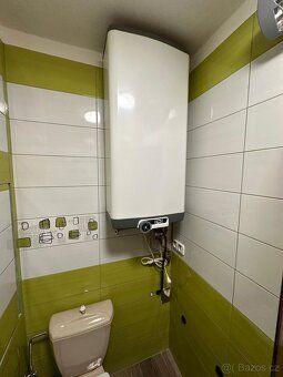Pronajmu byt 1+1 o velikosti 38m2 v Chebu, ulice Mánesova. B
