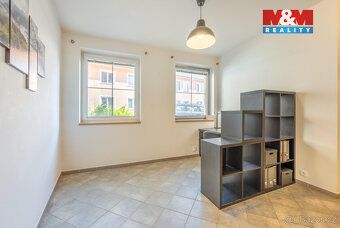 Nabízíme k prodeji byt o dispozici 2+kk v obci Zeleneč - Pra
