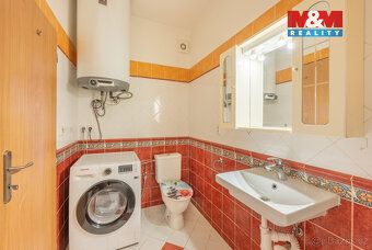 Nabízíme k prodeji byt o dispozici 2+kk v obci Zeleneč - Pra