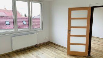 Pronájem bytu v pěkném stavu, byt je zrekonstruovaný, nové p