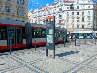 Оренда квартири 3+кімн., 90 м², Прага 7 - Голешовіце, вул. Дукельських героїв