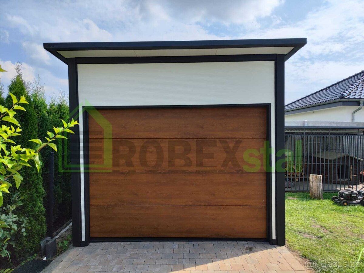 Zateplená garáž 3x5m v moderním provedení PIR Panelů !
Garáž