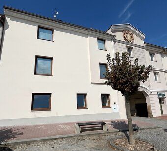 Nově zrenovovaný byt 1+1, ca. 48 m², v prvním patře domu na 
