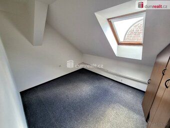 Byt o velikosti 105 m2. Krásný výhled. Parkovací karta na ro
