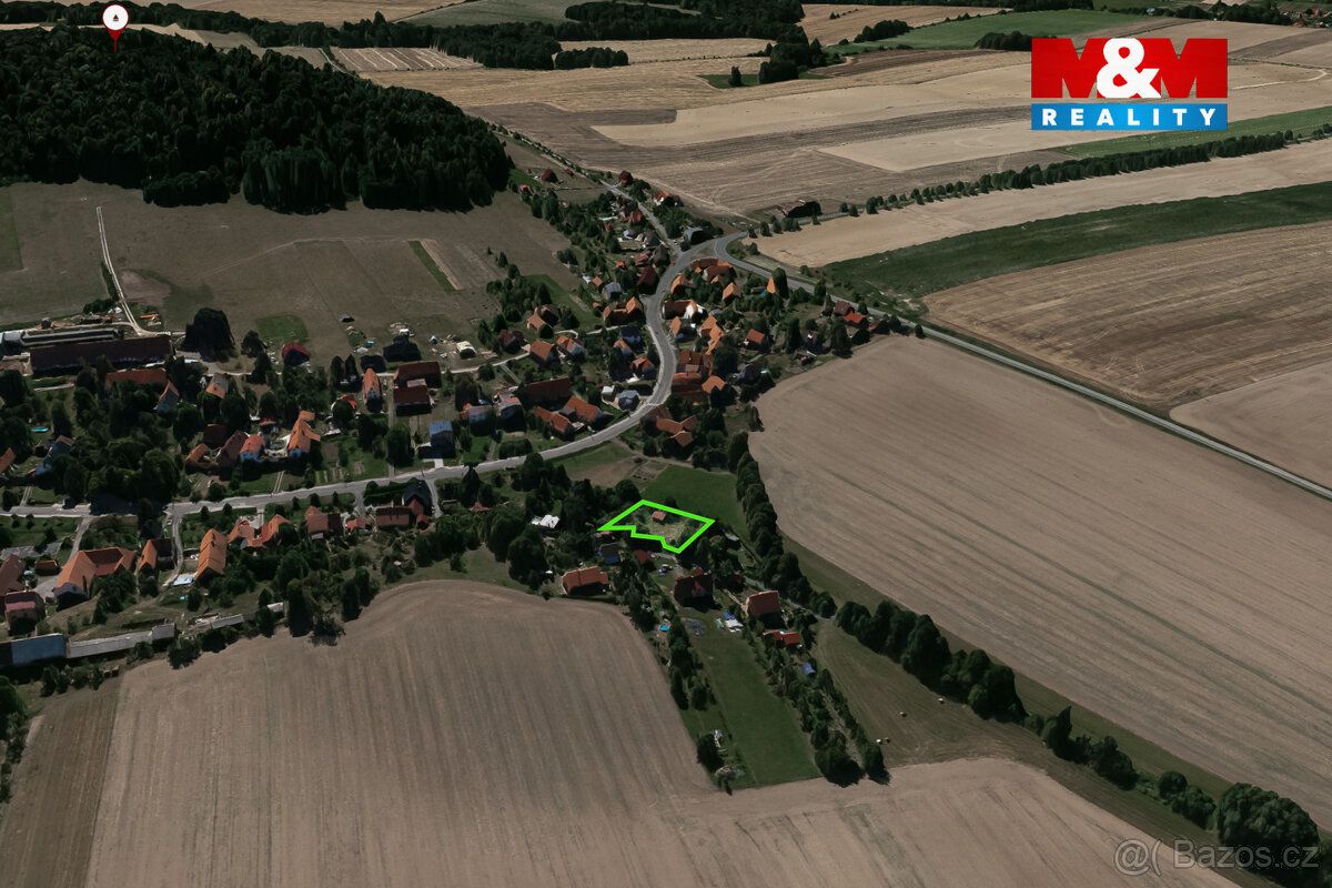 Nabízíme k prodeji pozemek k bydlení o rozloze 1422 m² nachá