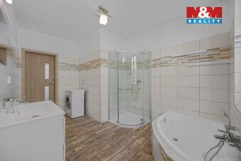 Nabízíme k prodeji atraktivní bungalov o dispozici 4+kk, sit