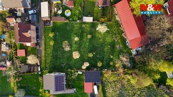 Nabízíme k prodeji pozemek o rozloze 833 m² určený pro výsta