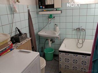 Nabízíme k prodeji samostatný Rodinný dům v Krupíně. Dispozi