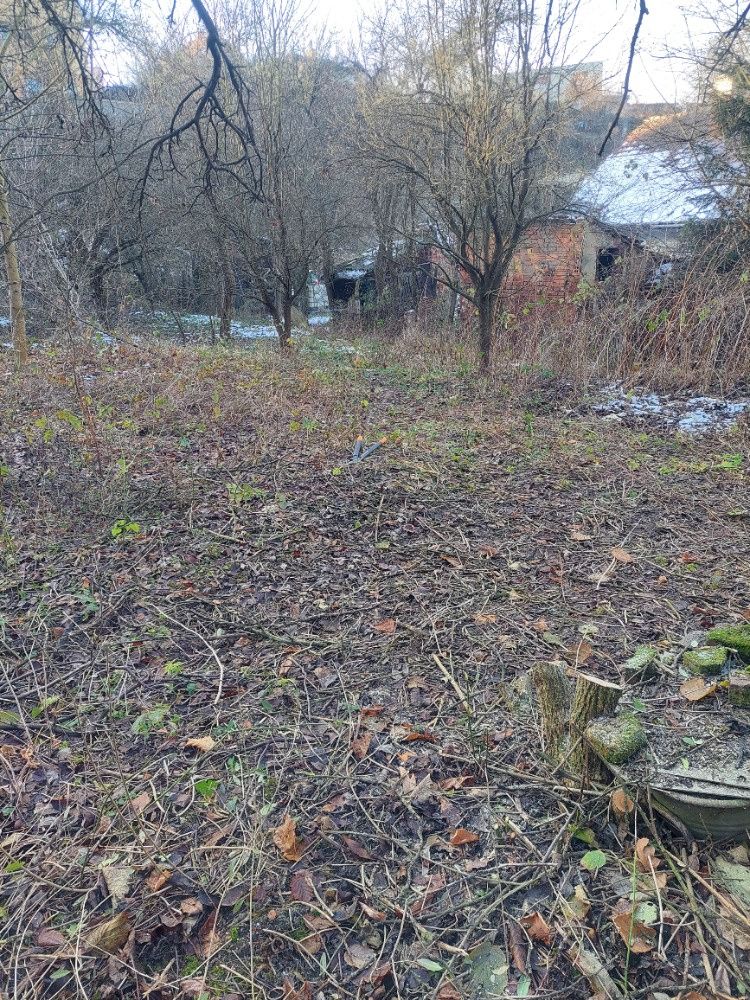 Prodám zahradu přímo v Blansku, klidná oblast pod nemocnicí,