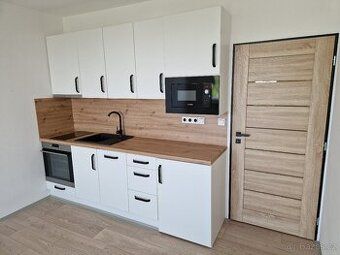 Nabízím k pronájmu ,, byt ,,, Častolovice, okres Rychnov nad