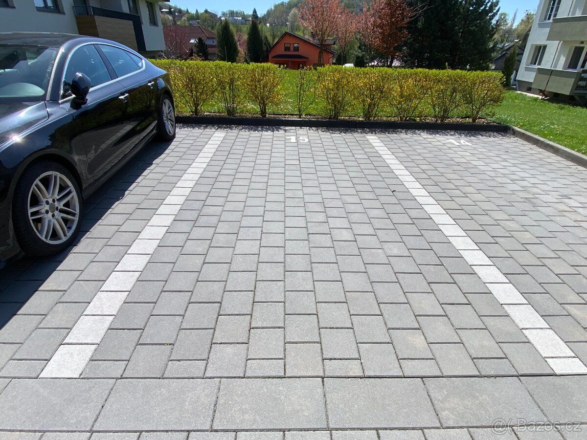Naše společnost Vám zprostředkuje pronájem parkovacího stání