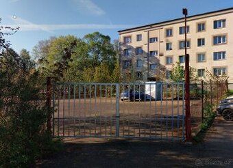 Pronajmu 2 garáže v uzavřeném areálu v Ústí nad Labem - Buko
