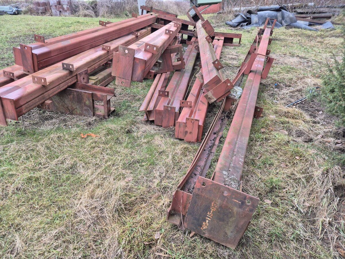 Prodám použitou ocelovou konstrukci haly, rozm. 15x48x4,2 m,