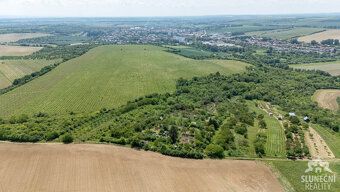 Nabízíme k prodeji rekreační pozemek o celkové výměře 766 m²