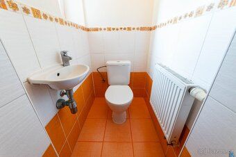 Nabízíme k prodeji prostorný rodinný dům 4+1 s užitnou ploch