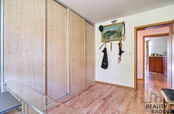 Prodej zděného samostatně stojícího rodinného domu s dispozi